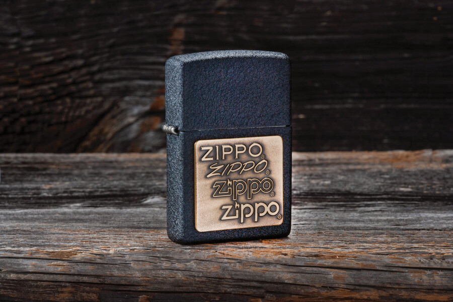 black crackle gold zippo logo