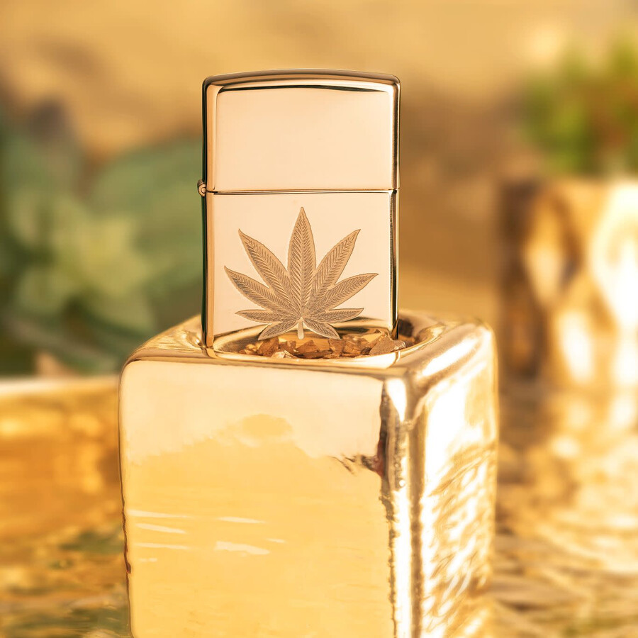 cannabis leaf design