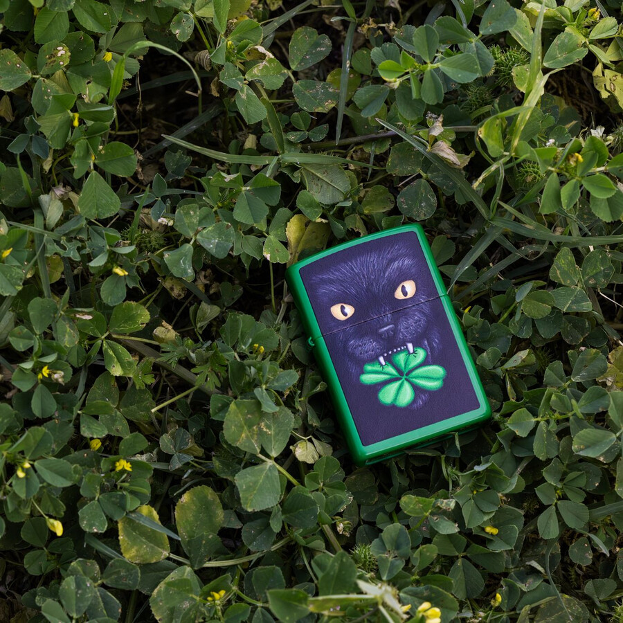feline lucky design