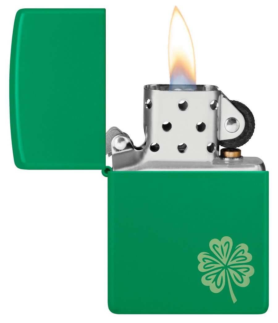 lucky clover design